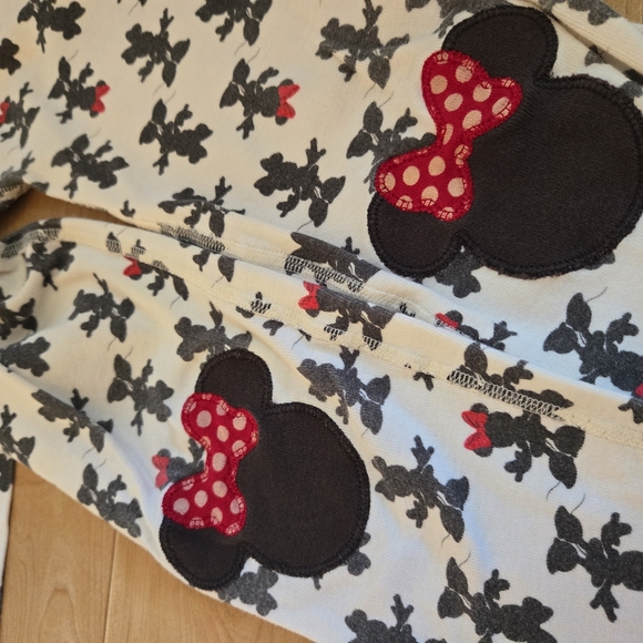 Hanna Andersson Disney Minnie Mouse 2-piece long sleeved top pants pajama set - Picture 4 of 7